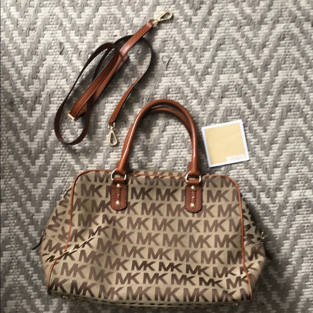 Micheal Kors Purse